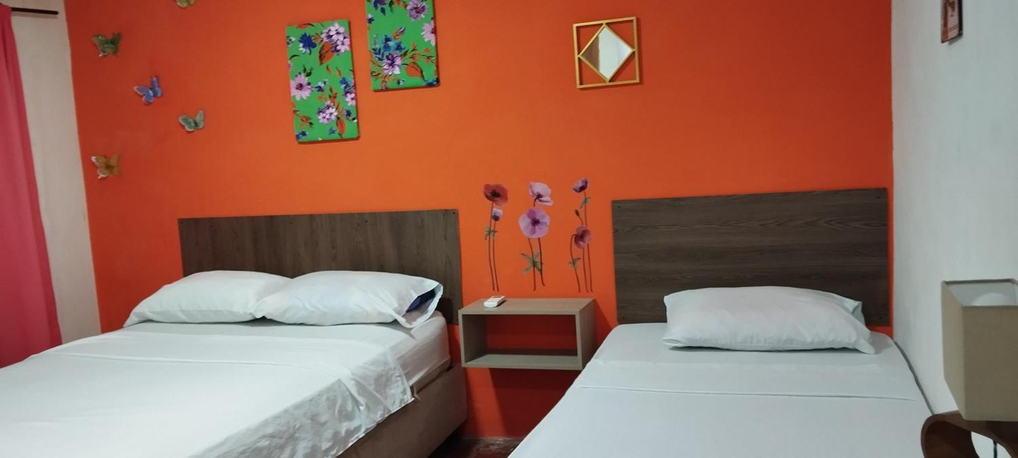 Hotel 4 Manzanas Santa Marta  Zimmer foto